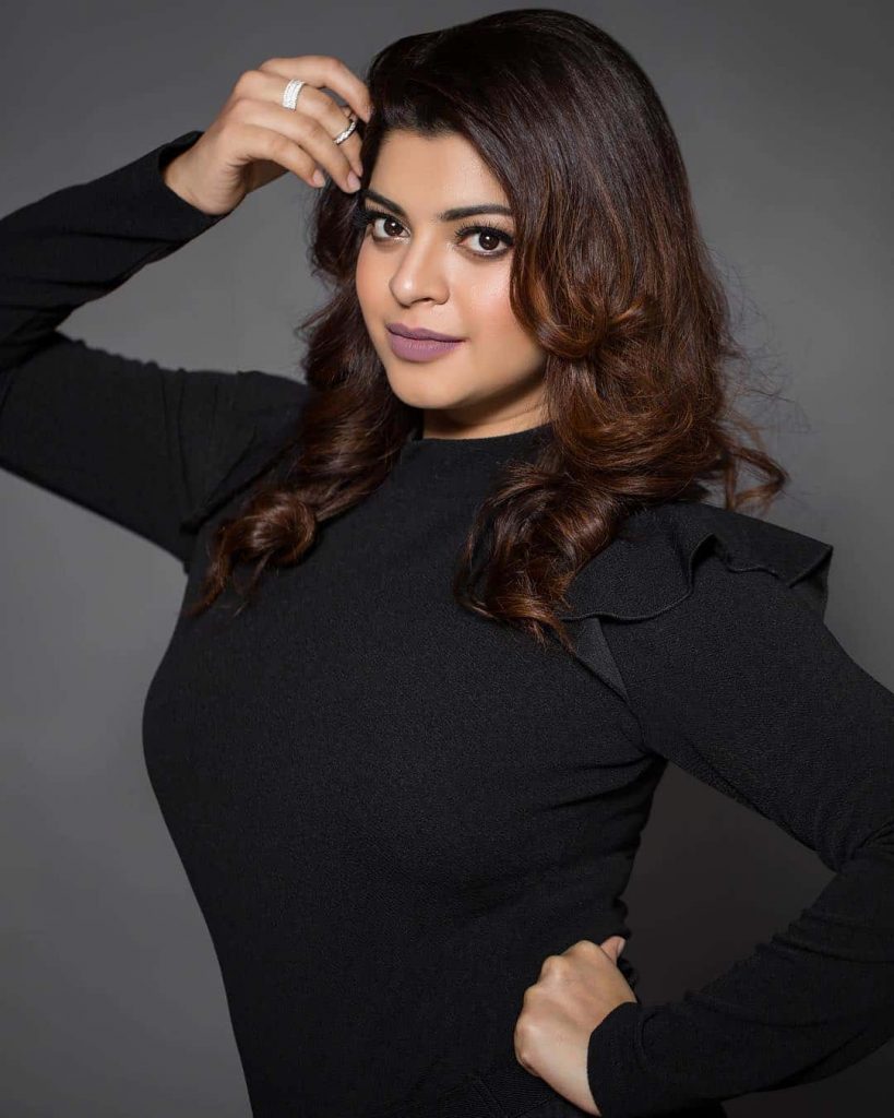 Sneha Wagh Pictures