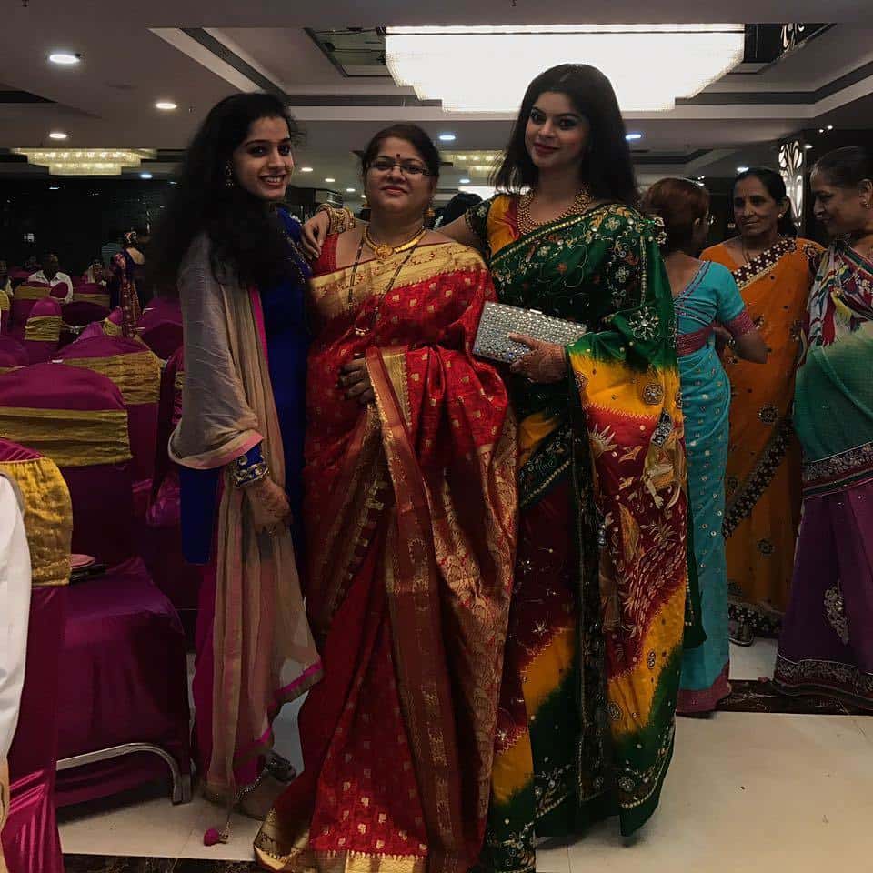 Sneha Wagh with Mother and Sister