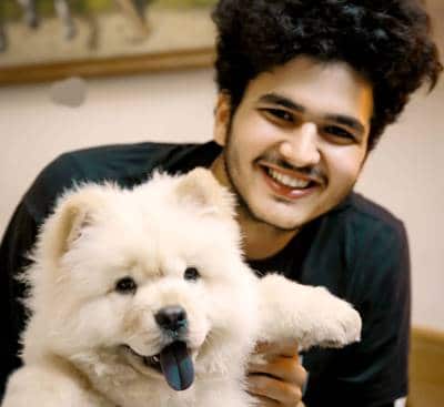 Bhavesh-kumar-with-his-dog