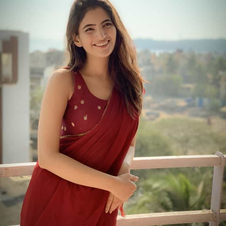 Shivani Raghuvanshi Height